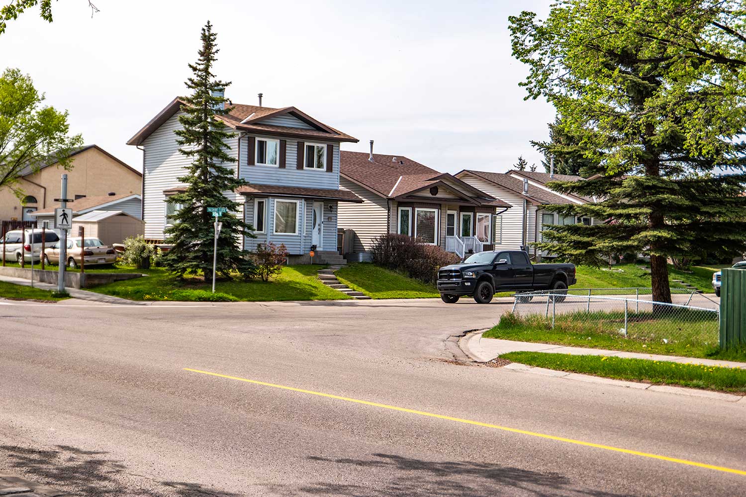 Falconridge, AB Guide Find Homes in Calgary