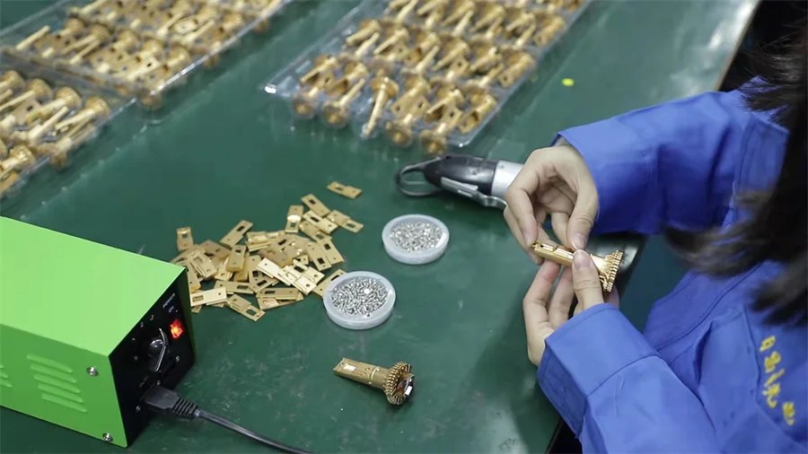 Guangzhou Richangjing Optoelectronic Co., Ltd.