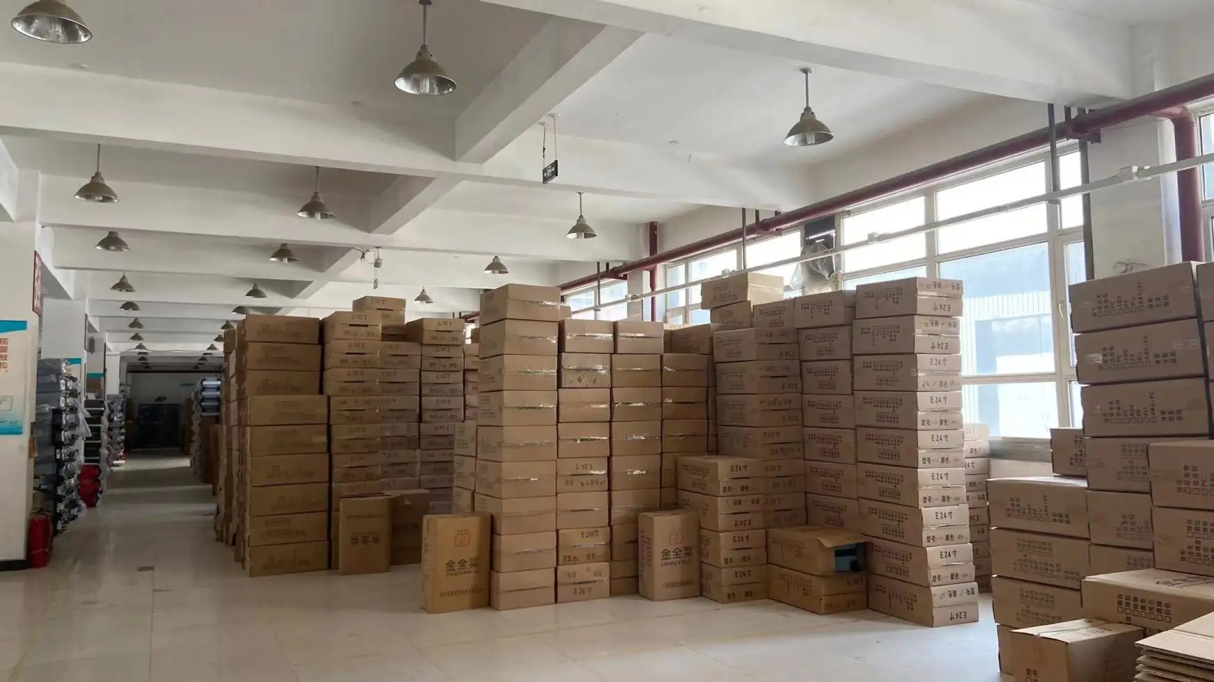 Baoding Quanzhu Luggage Manufacturing Co., Ltd.