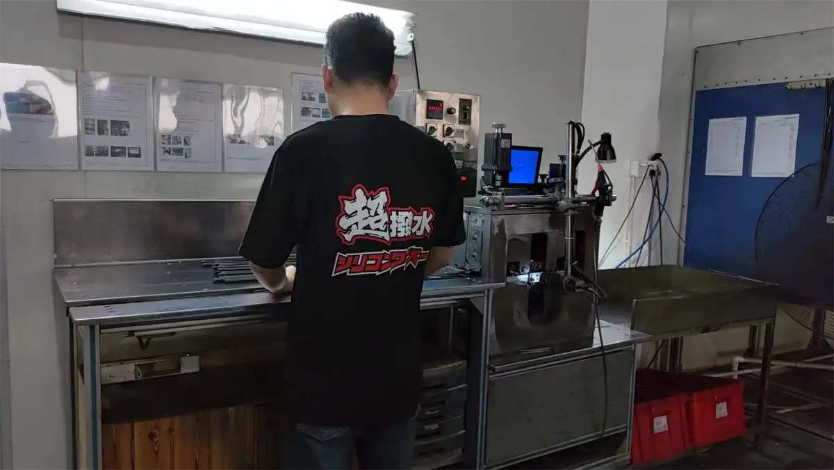 Dongguan Surefire Auto Parts Co., Ltd.