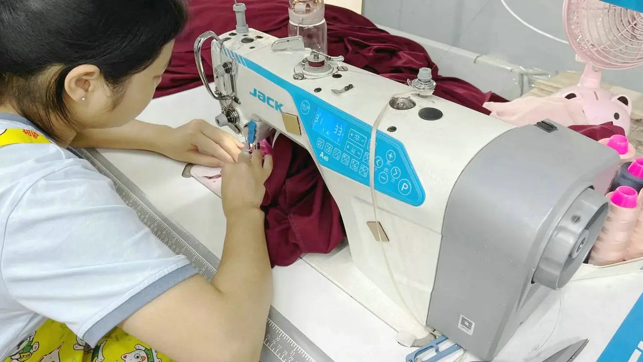 Aoxi Fashion Garment Limited Company (dongguan)