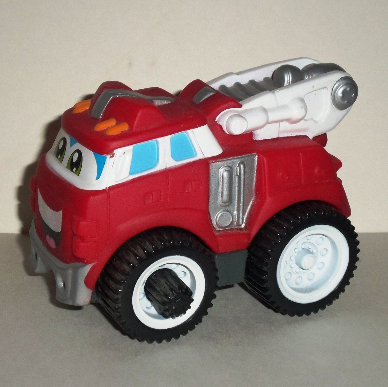 Tonka Chuck and Friends Motorized Boomer the Fire Truck Hasbro Loose Used