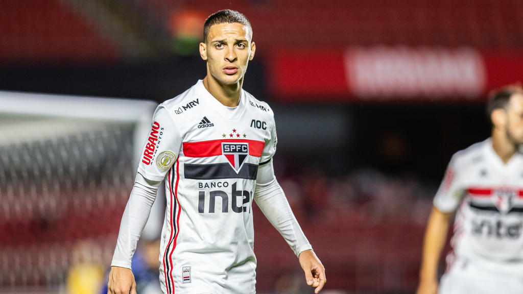 Bundesliga » News » Sticht Ajax den BVB und FCB im Poker um Brasilien