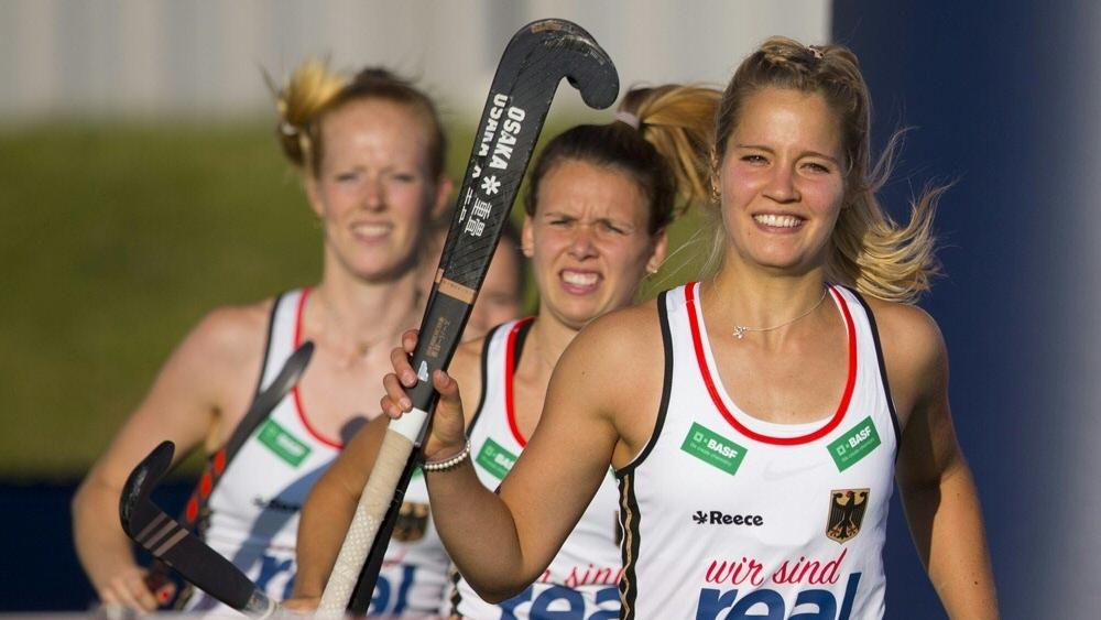 Hockey Frauen . Hockey | EM: Deutschlands Frauen holen Remis gegen England
