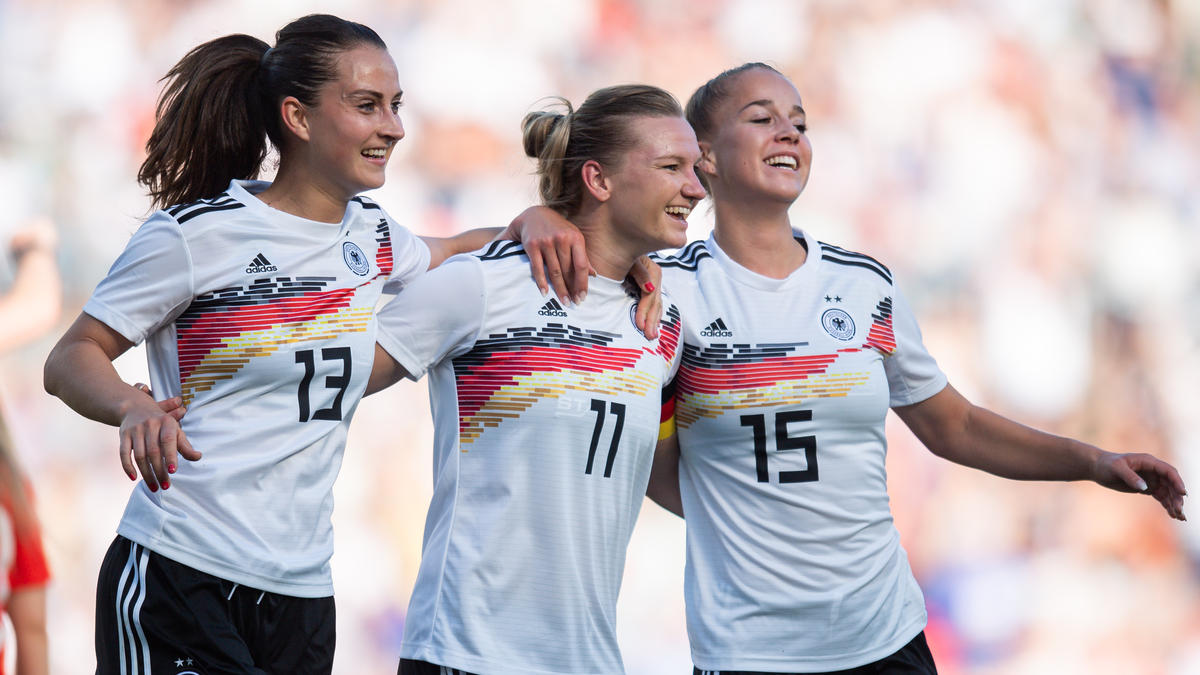 FußballWM der Frauen Alle Spiele von Deutschland im TV, Stream & Live