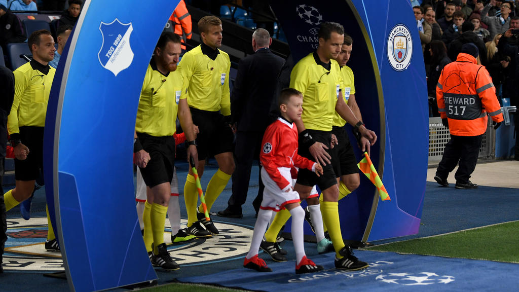 Champions League » News » UEFA berät über Abschaffung der AuswärtstorRegel