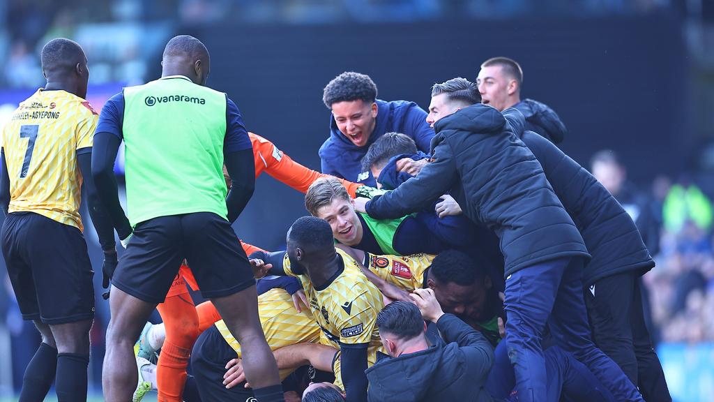 FA Cup » News » Sixthtier Maidstone stun Ipswich, Luton dump out