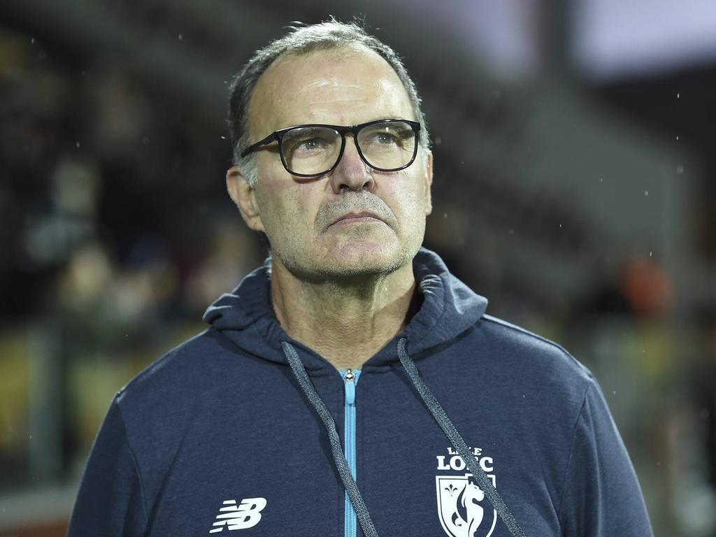 Championship » News » Leeds hire veteran Bielsa as coach