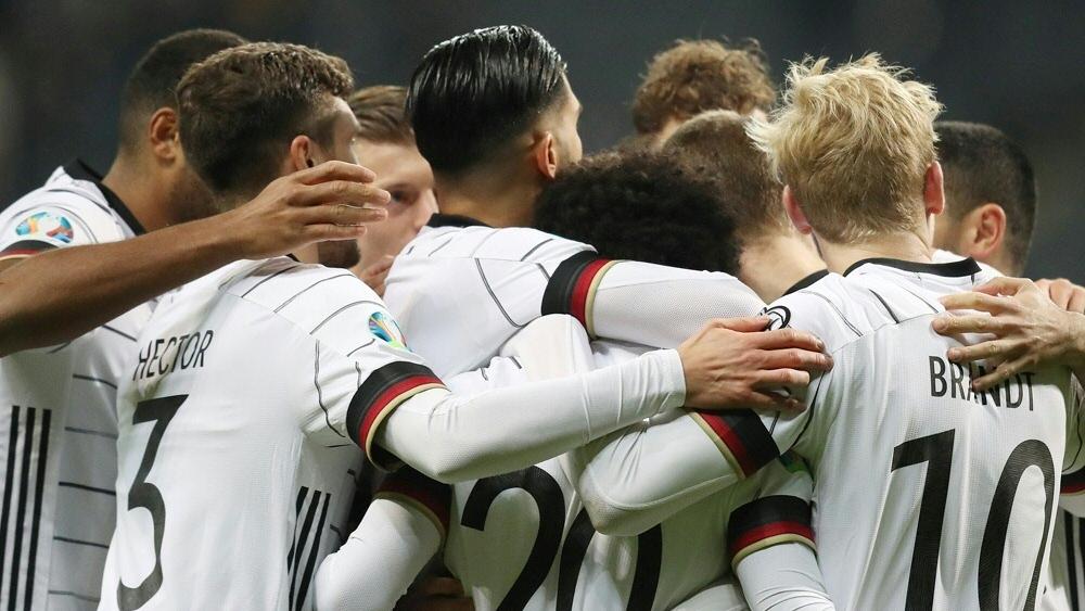 Fifa-Weltrangliste . Em News Fifa Weltrangliste Deutschland Klettert Auf Platz 15