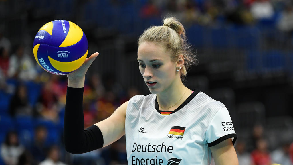 Erst WM, dann Italien Lippmann auf der großen Bühne