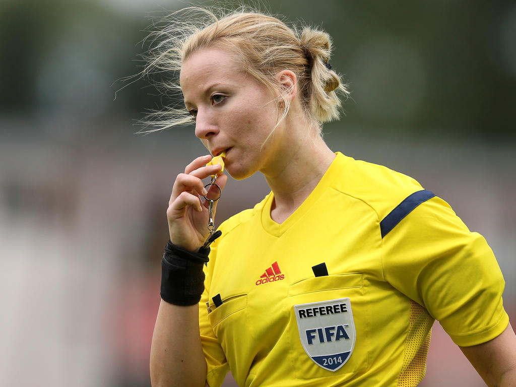 U17 Frauen EM » News » Österreicherin pfeift Finale der U17EM
