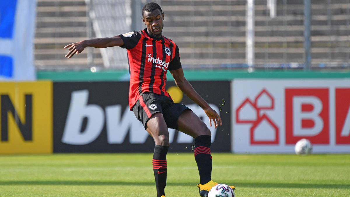 Eintracht Frankfurt ohne N'Dicka gegen Bielefeld