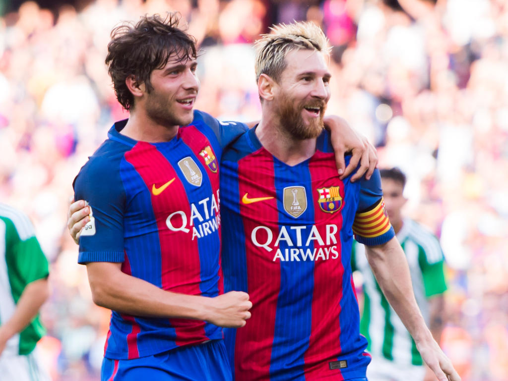 Primera División » News » BarçaAss "Messi Lichtjahre vor Ronaldo"
