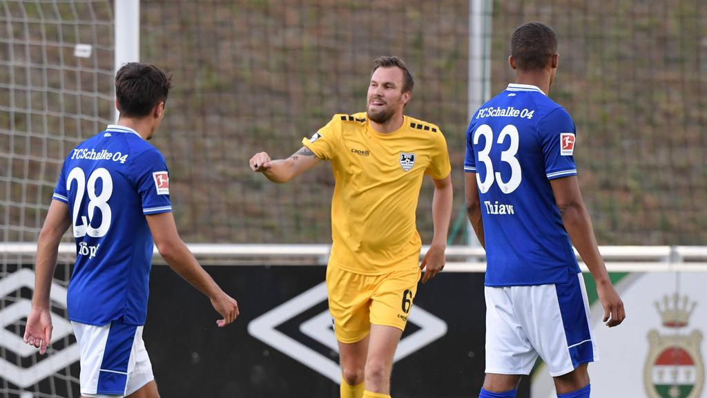 FC Schalke 04 blamiert sich gegen den KFC Uerdingen ExBVBStar