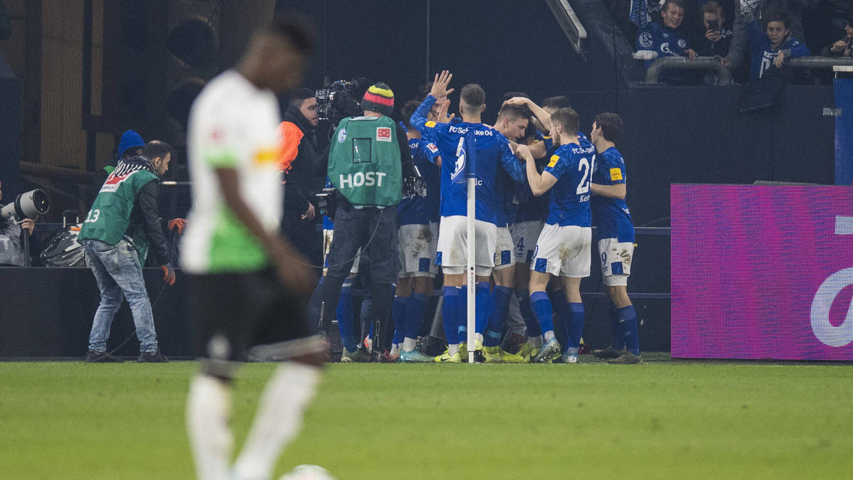 FC Schalke 04 vs. Gladbach Noten, NetzReaktionen und Spielbericht zum RückrundenAuftakt
