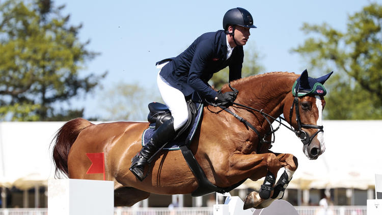 Reiten Mario Stevens gewinnt SpringChampionat im Stechen