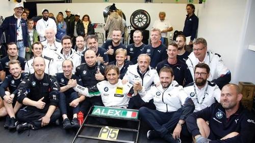 BMWOldie Zanardi freut sich "wie ein Schwein im Dreck"