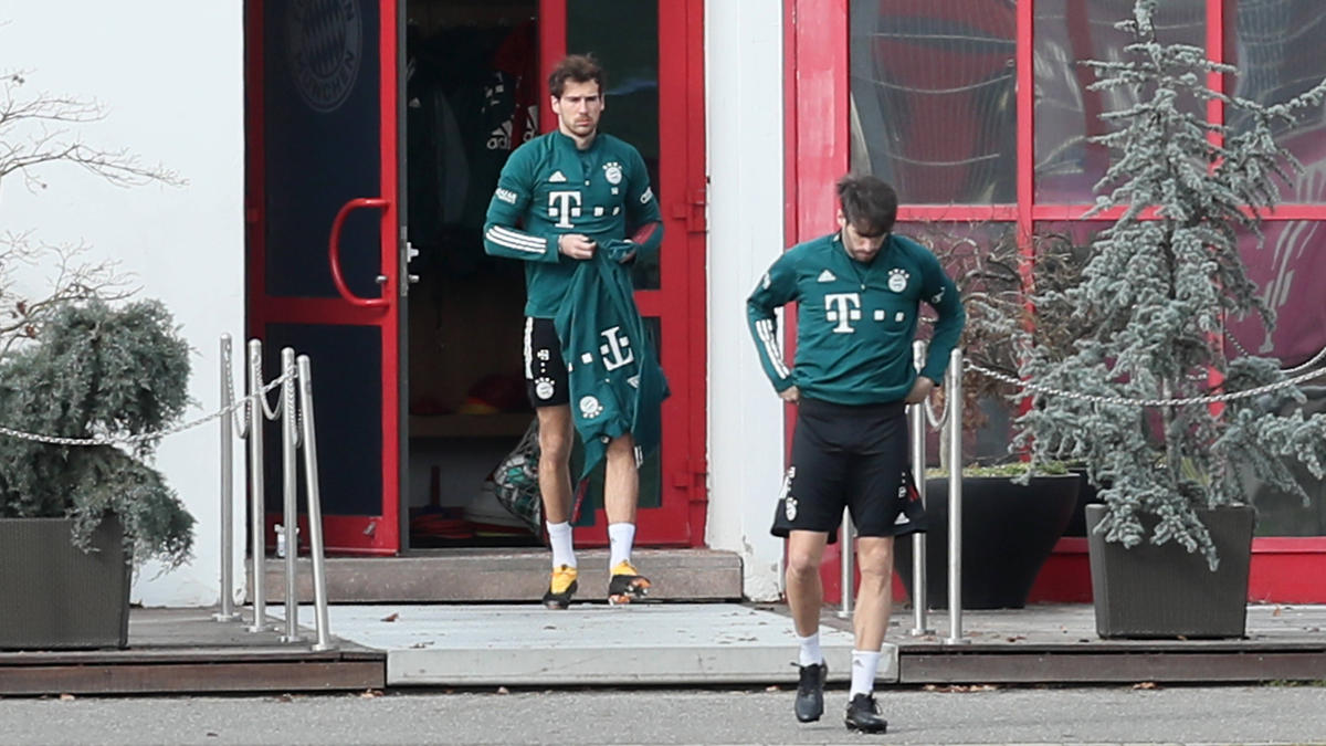 FC Bayern Leon Goretzka und Javi Martínez arbeiten am Comeback
