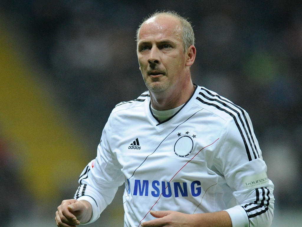 Fußball » News » Mario Basler dreht Partie in der Verbandsliga