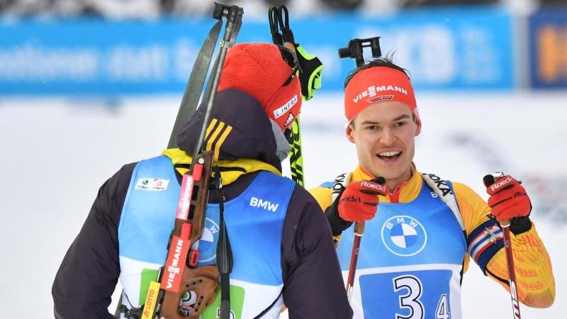 Biathlon Bundestrainer Mark Kirchner adelt Schlussläufer Philipp Horn