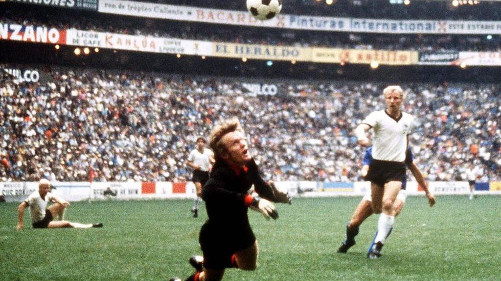 Historie der FußballWM Vor 50 Jahren Das Jahrhundertspiel von Mexiko