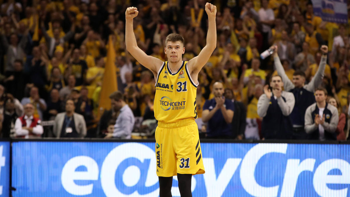 Basketball Alba Berlin feiert RekordPokalsieg