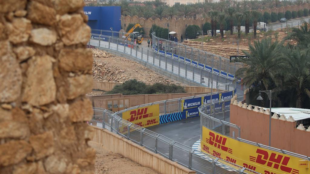 "Sportwäsche" Kritik an Formel1Rennen in SaudiArabien