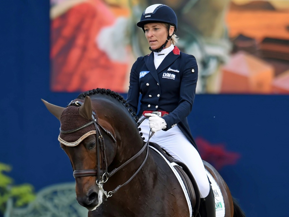 Reiten Zwangspause für Ingrid Klimke nach Trainingssturz