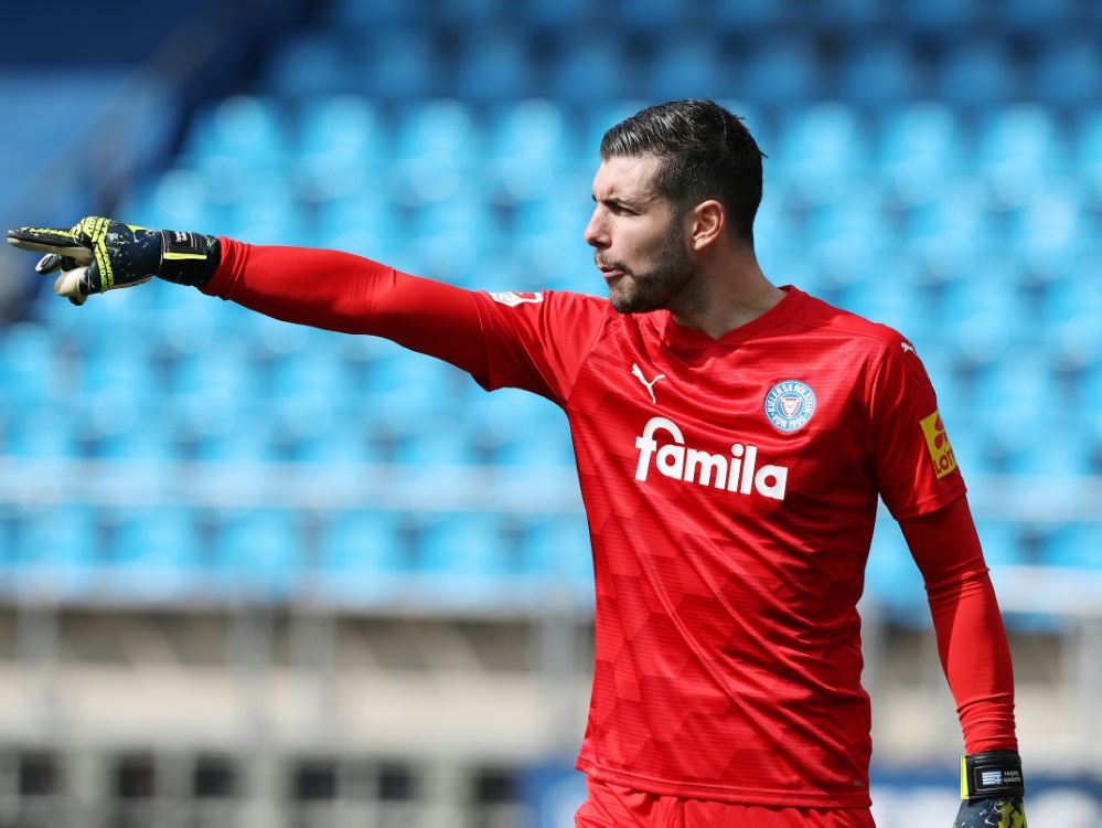 Holstein Kiel Corona / Wegen Corona Zwangspause Von Holstein Kiel Zwei