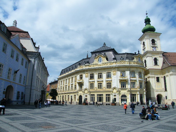 Piata Mare Sightseeing Sibiu