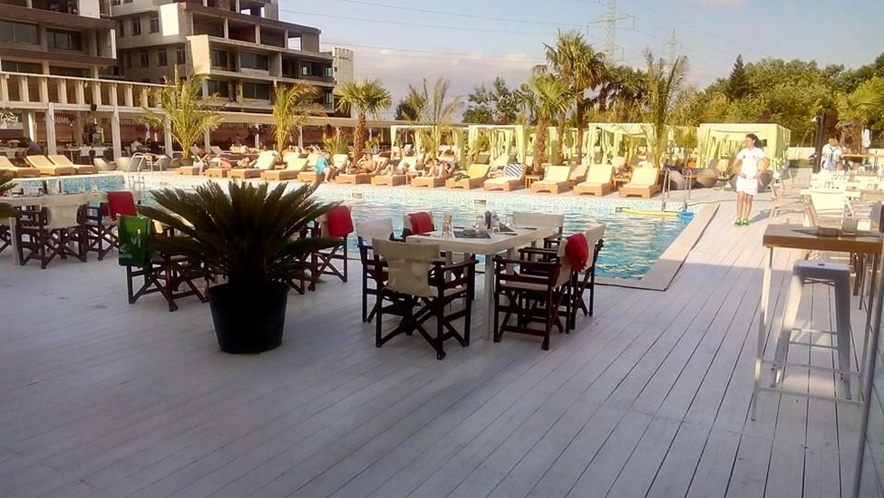 Raffy Bar & Gelato Pool Nightlife in Sofia