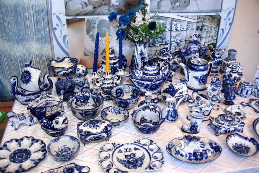 Gifts and Souvenirs Shopping St. Petersburg