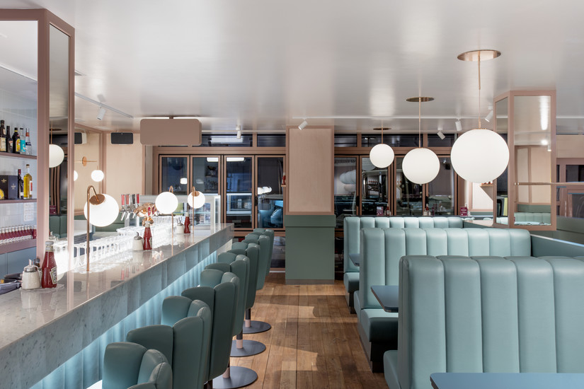 Helvti Diner Bellevue Restaurants Zurich