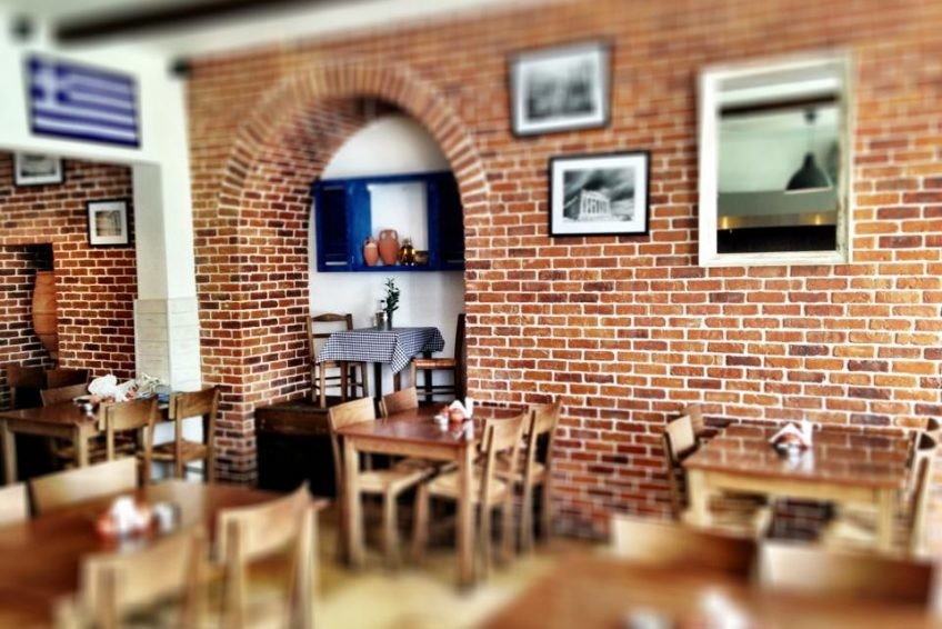 Nikos Greek Taverna Food & Drink Mamaia