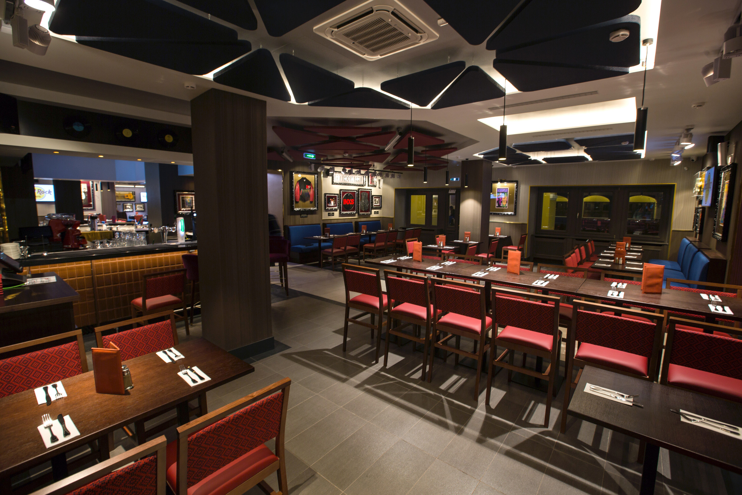 Hard Rock Cafe Hotel chuckldesignerd