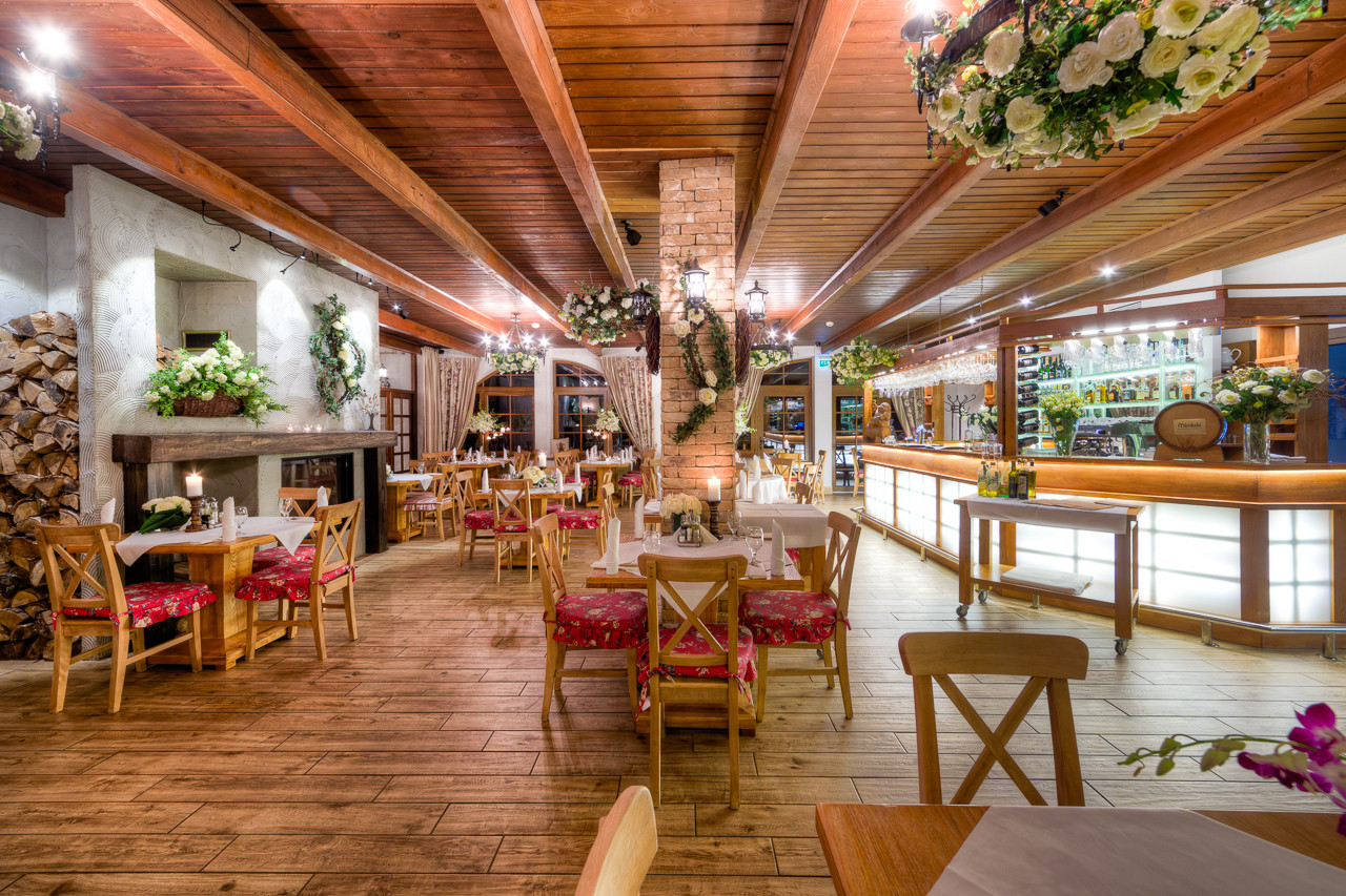 Patio Zajazd Restaurants Katowice