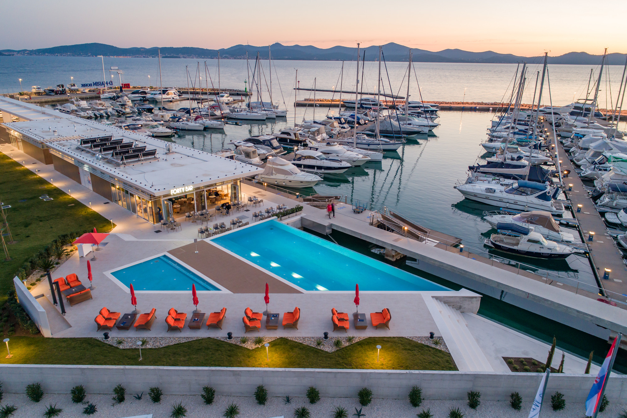 Forty Bar Coffe & Food Nightlife Zadar