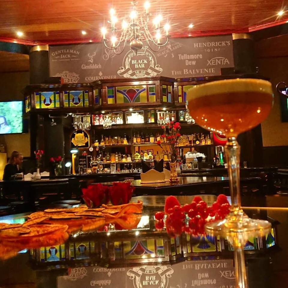 Black Bar Restaurants Šiauliai