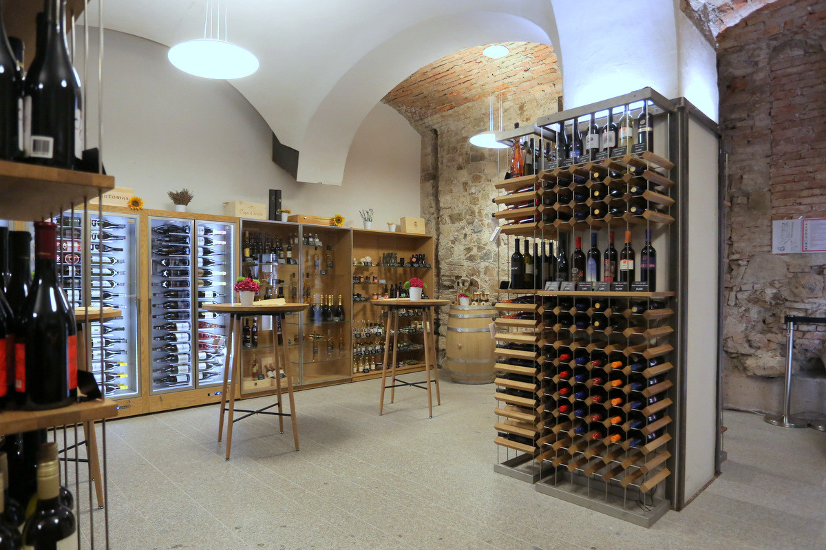 Strelec Castle Wine Bar & Shop Bars, Pubs & Clubs Ljubljana