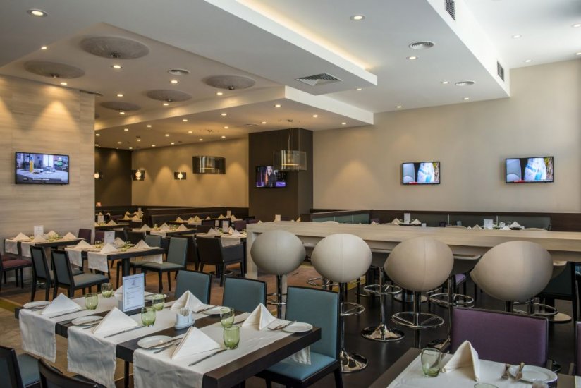 Holiday Inn Kiev Hotels Kyiv