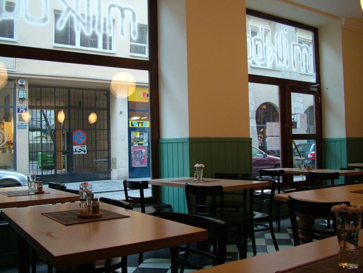 Milkbar Tomasza Restaurants Krakow