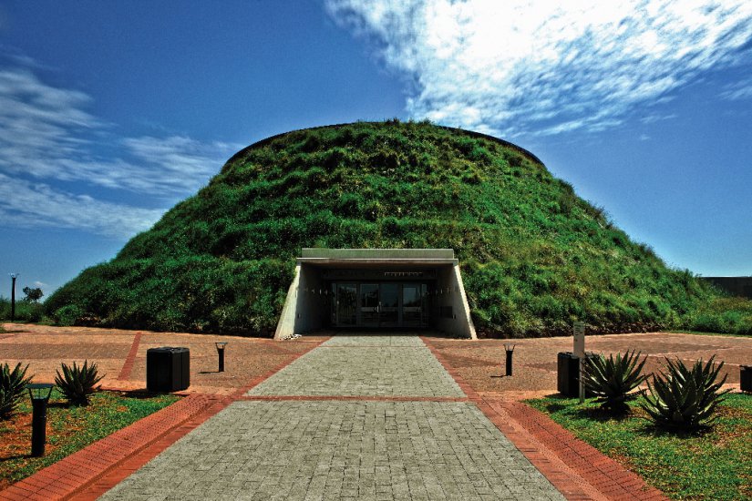 Maropeng and the Sterkfontein Caves Sightseeing Johannesburg