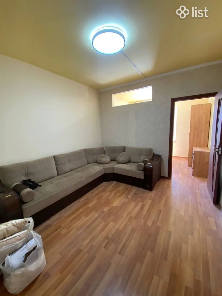 2 room apartment in a new building on Margarian street, 44 sq.m., major