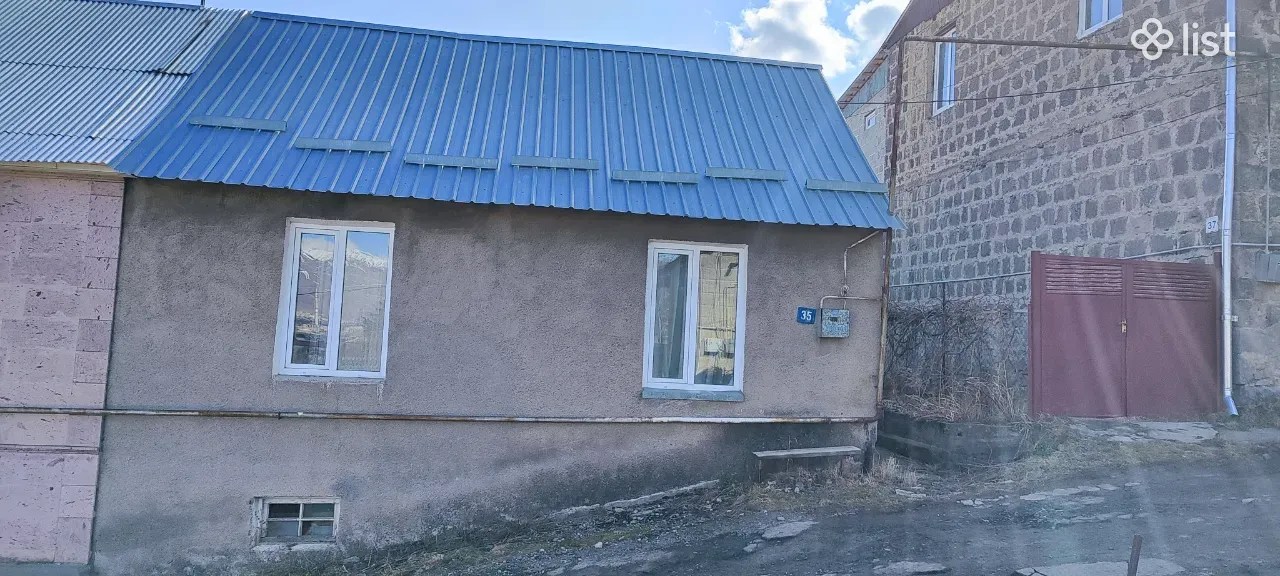 Single story stone house, Միչուրինի փողոց in Vanadzor, 102 sq.m