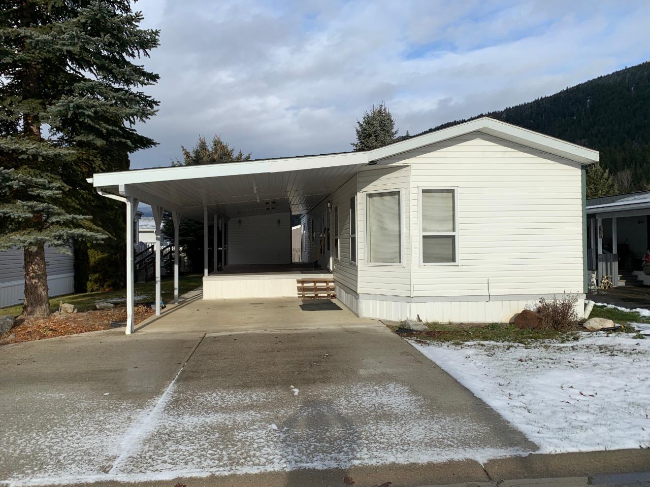13 724 Devon Street Creston Single Family For Sale, 2 Bedrooms RE
