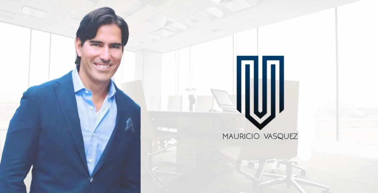 Mauricio Vasquez About