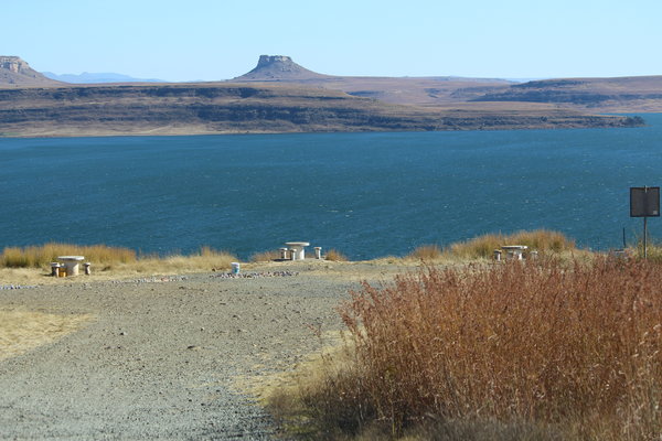 EXPLORING STERKFONTEIN DAM NATURE RESERVE
