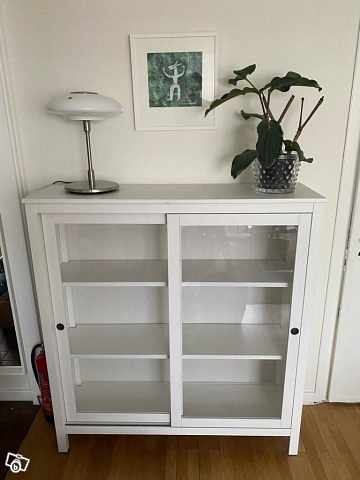 ikea hemnes vitrinskåp vit Ikea Hemnes Vitrinskåp - - Tiptapp