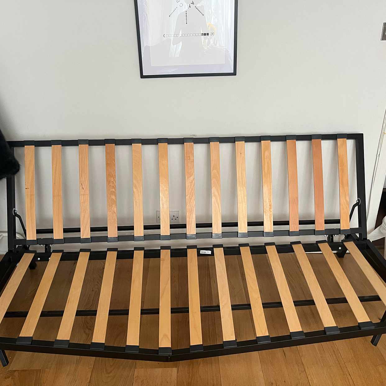 Removing sofa bed frame London Tiptapp