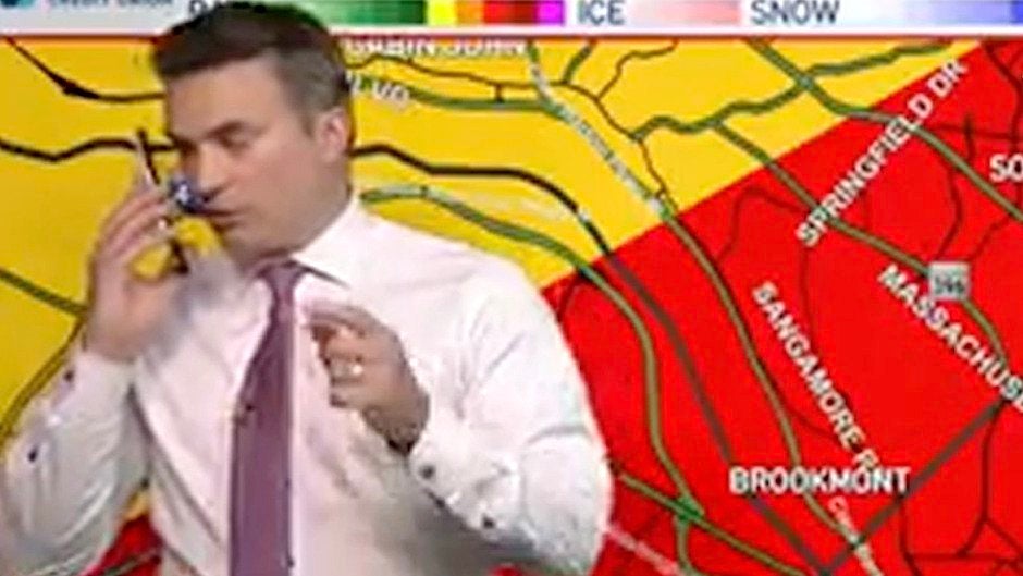 Watch Amazing Moment Deer Sheds Its Antlers Videos from The Weather